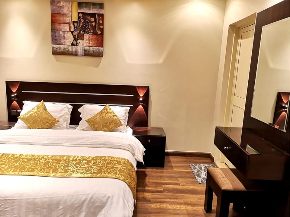 Bzul For Serviced Apartments 2 بزول لشقق المخدومة 2 - اقتصادي Apartment hotel in Riyadh