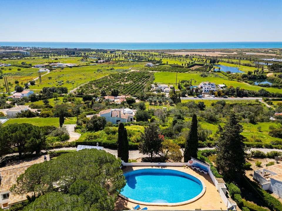 Casa Chiquita - Praia dos Salgados - new propertie Algarve Villa in Guia