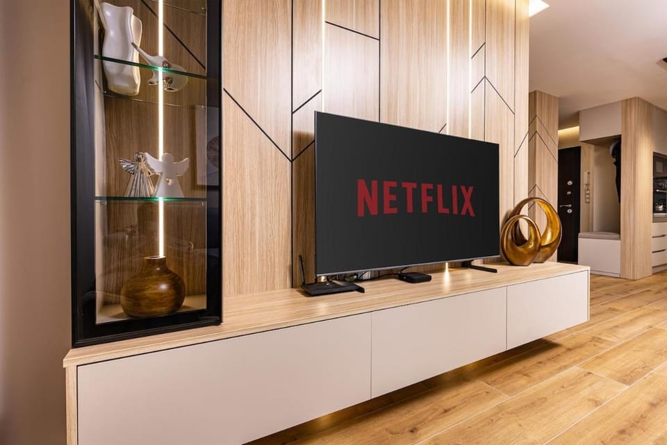 Communal lounge/ TV room, TV and multimedia, Evening entertainment