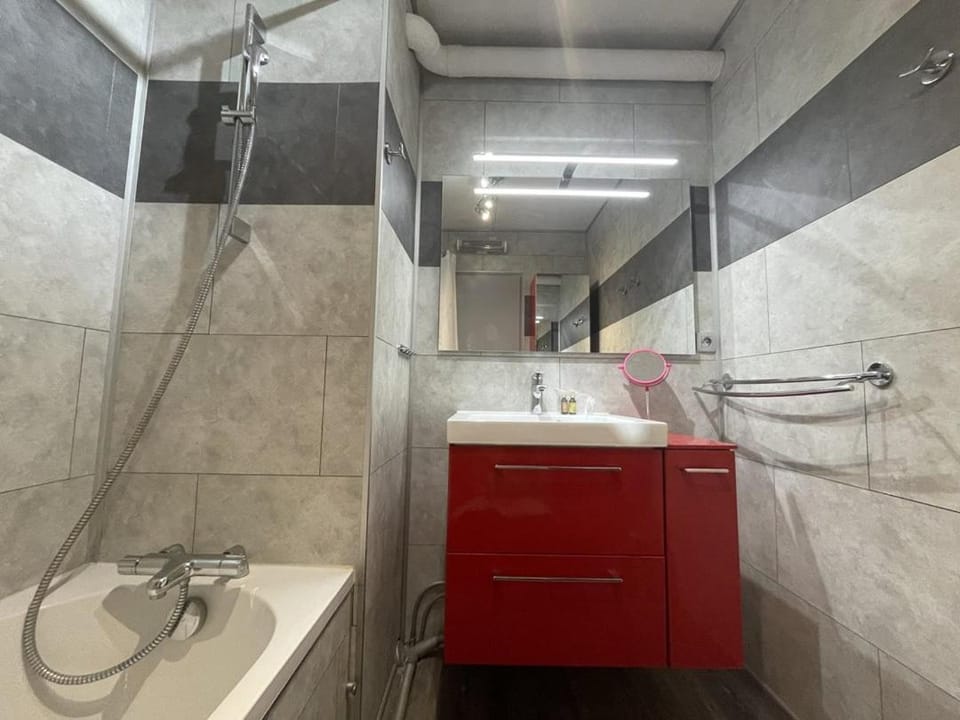 Studio Héliopolis -Studio K5 By AGN - 4 personnes Apartment in Agde