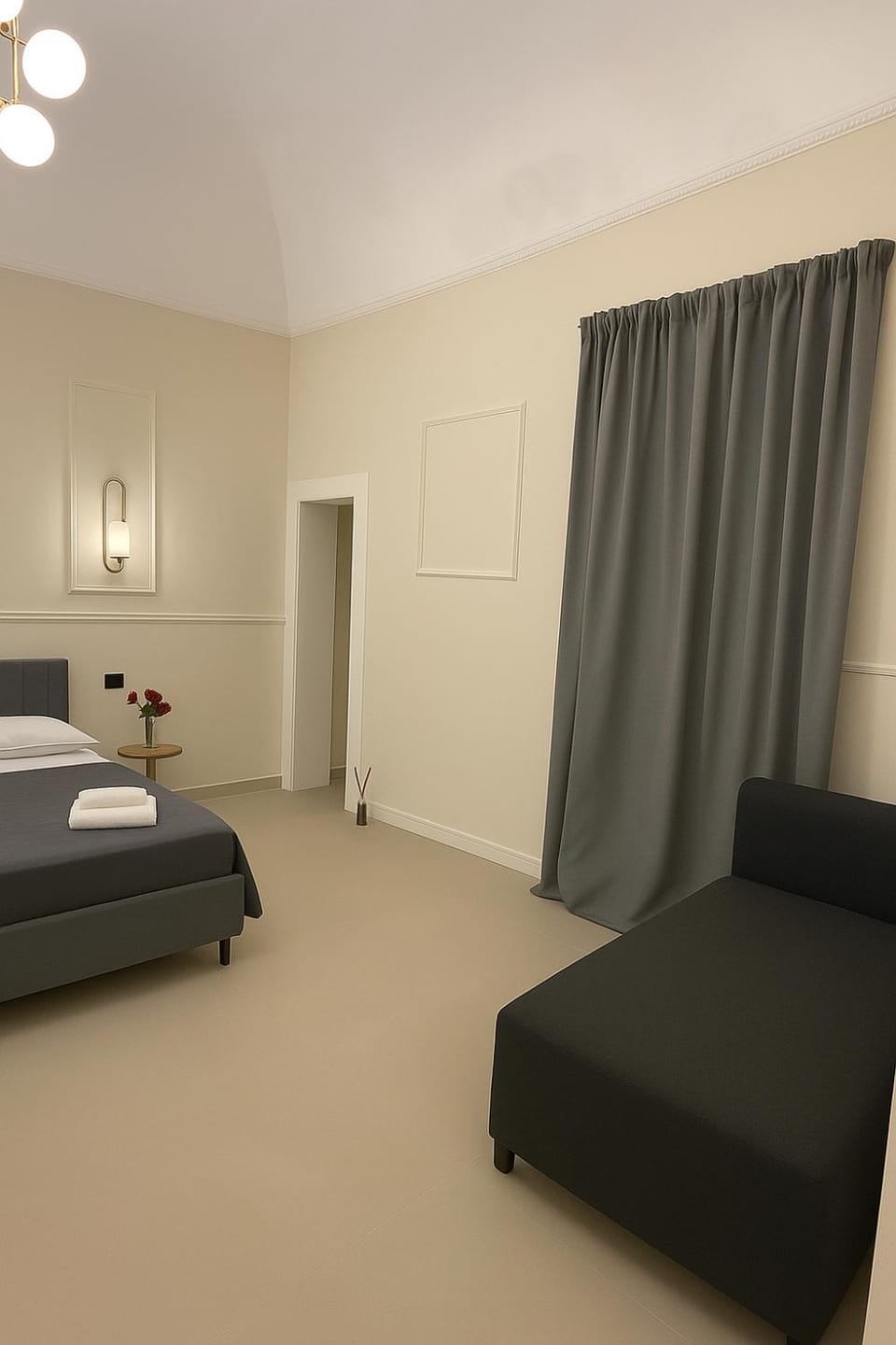 Bed, Photo of the whole room, Bedroom