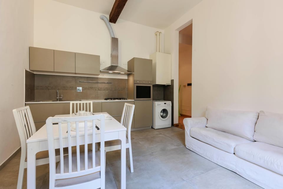 Kitchen or kitchenette, Living room, Dining area