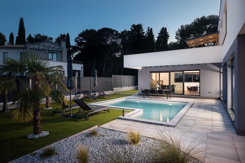 Patio, Garden view, Pool view, Swimming pool