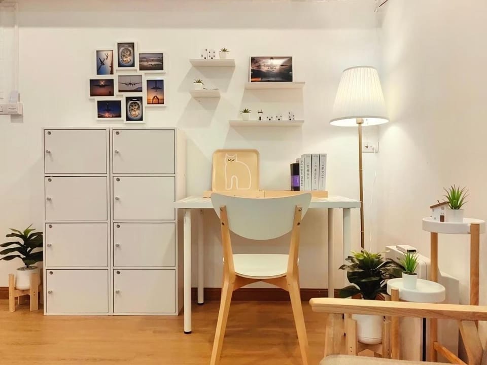Secret Muji Vintage Building ห้องลับมูจิในตึกวินเทจ Apartment in Bangkok