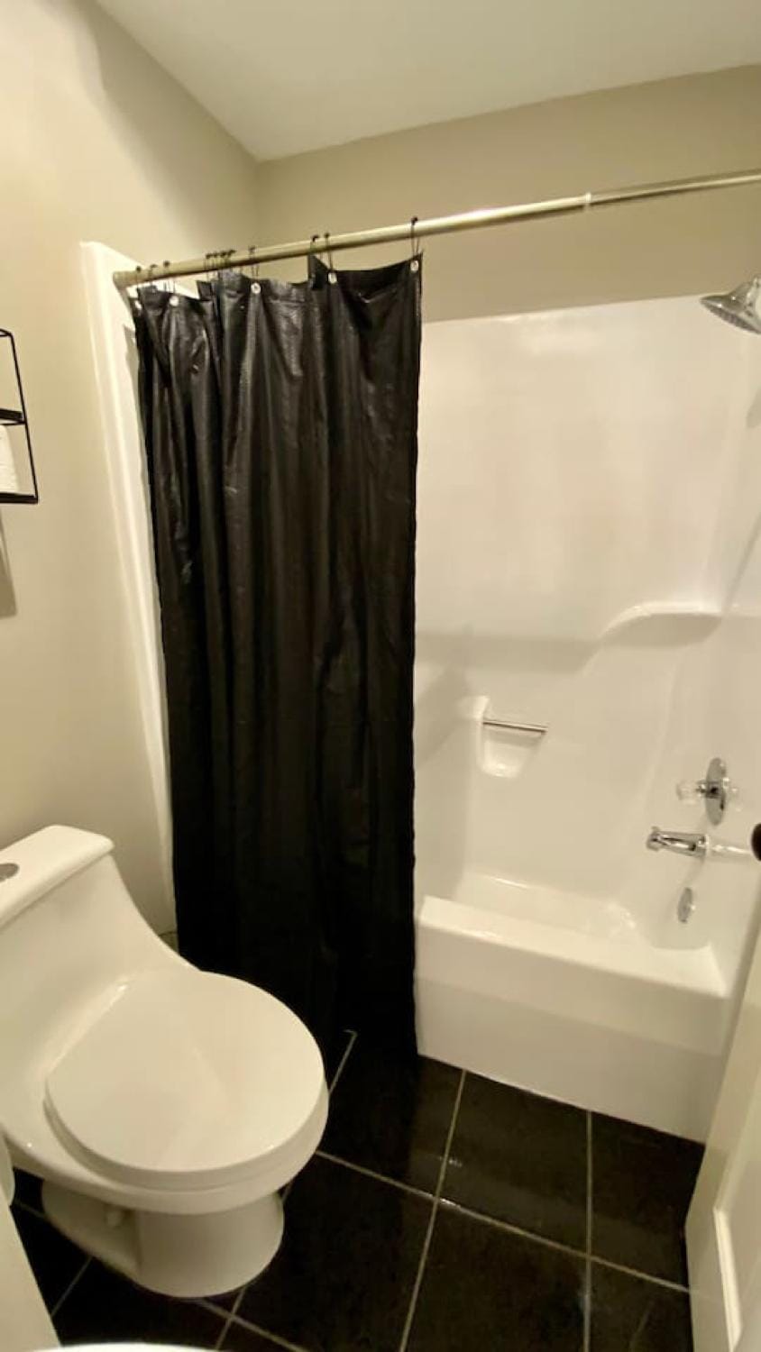 Main St Eureka - Suite 201 House in Eureka Springs