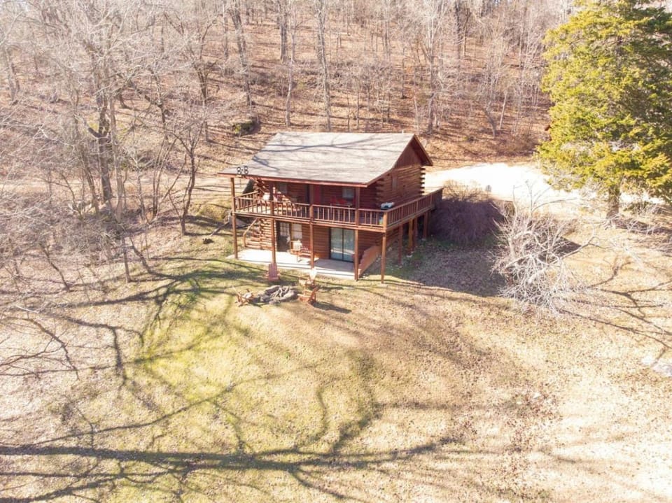 Redbud Valley Foxtail Cabin 6 Cabin in Eureka Springs