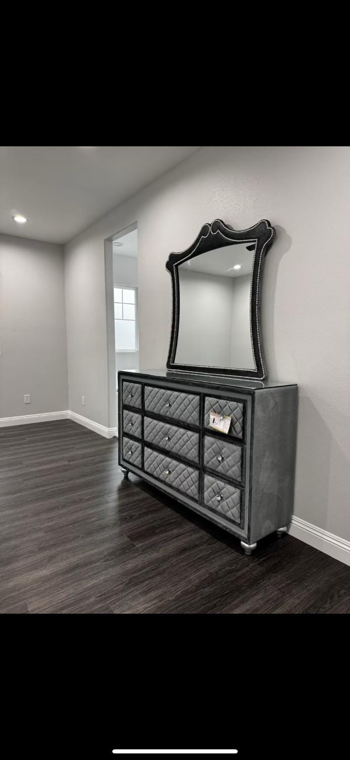 FIVE STAR- Your Home Away From Home Apartment in Rialto