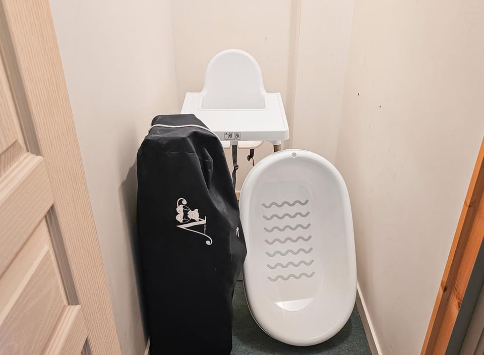 cot