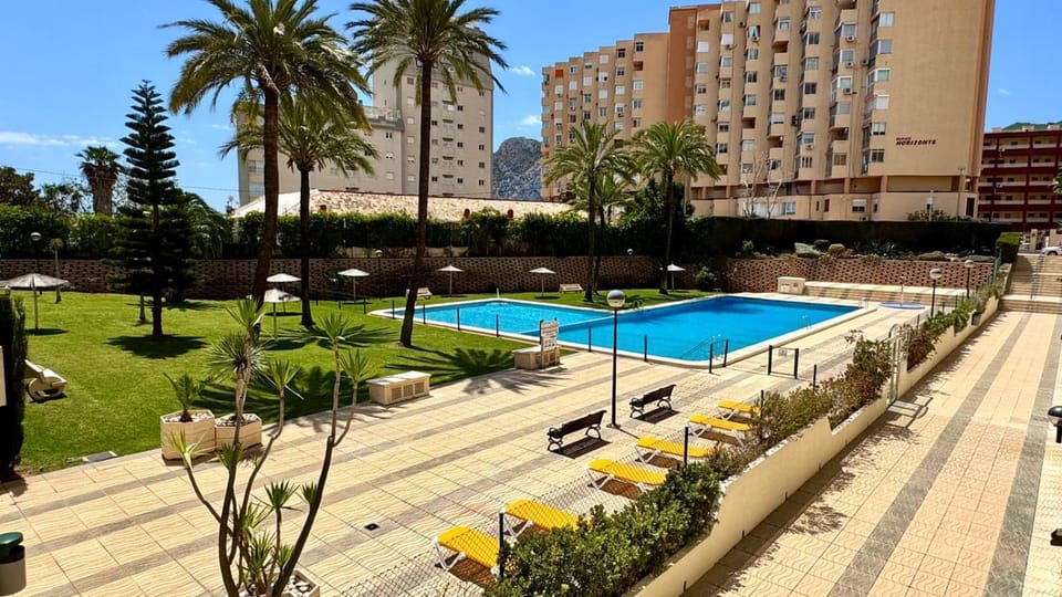 Pool view, Swimming pool, Swimming pool