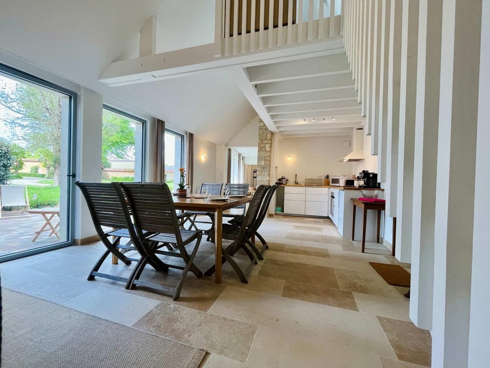 La maison de l'Orangerie - Charm & comfort in the very heart of Carentan House in Normandy