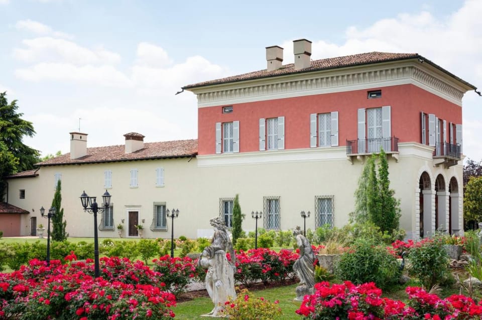Property building, Garden, Garden, Garden view