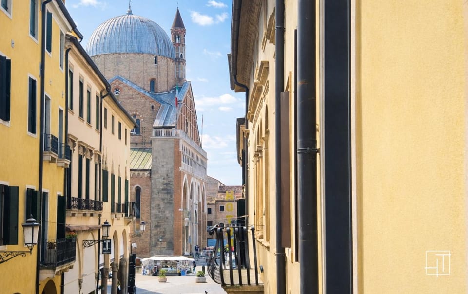Property building, Bird's eye view, Summer, View (from property/room), City view, City view, Landmark view