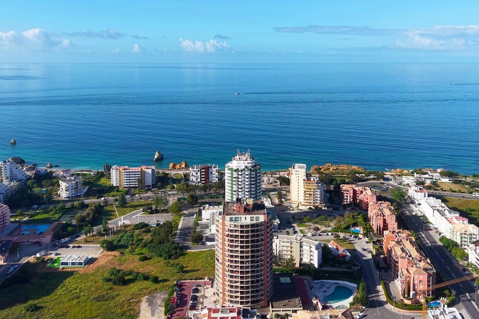 Property building, Nearby landmark, Natural landscape, Bird's eye view, Sea view