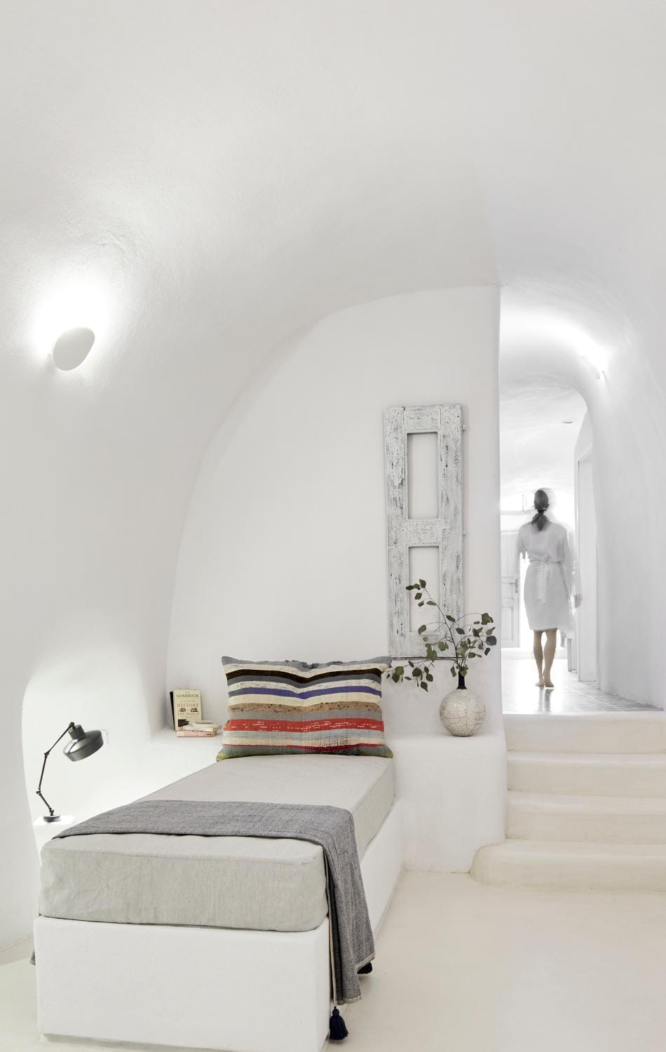 Two Authentic Cave Houses with Private Courtyard Garden Villa in Megalochori