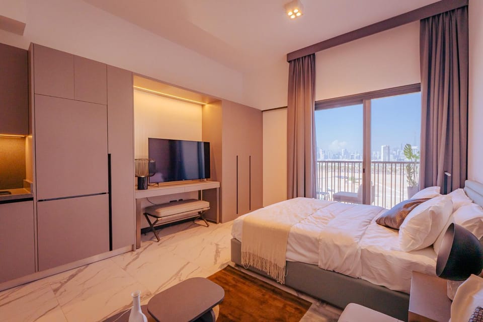 Voyage Studio In Mag City Apartment in Dubai