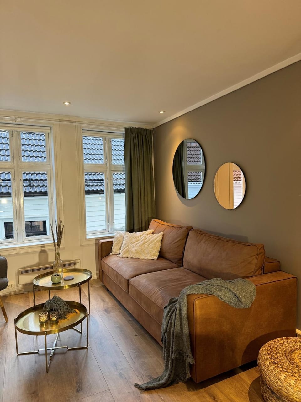 Bergenshus rett ved Bryggen i Bergen Apartment in Bergen
