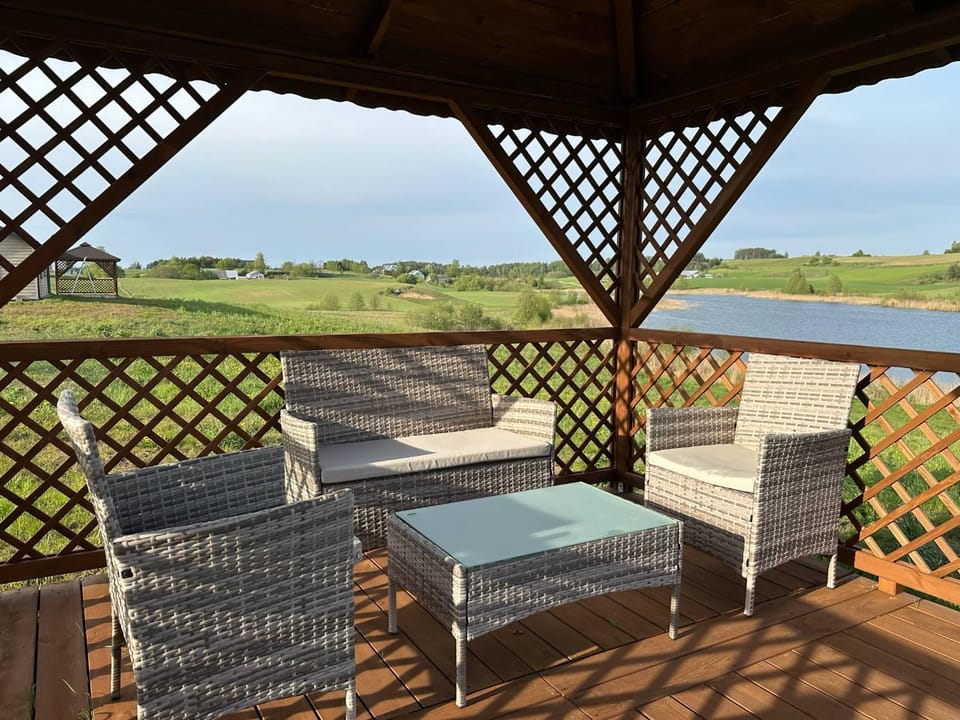 Natural landscape, View (from property/room), Balcony/Terrace, Lake view
