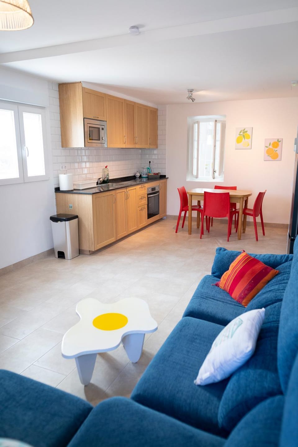 Kitchen or kitchenette, Living room, Dining area