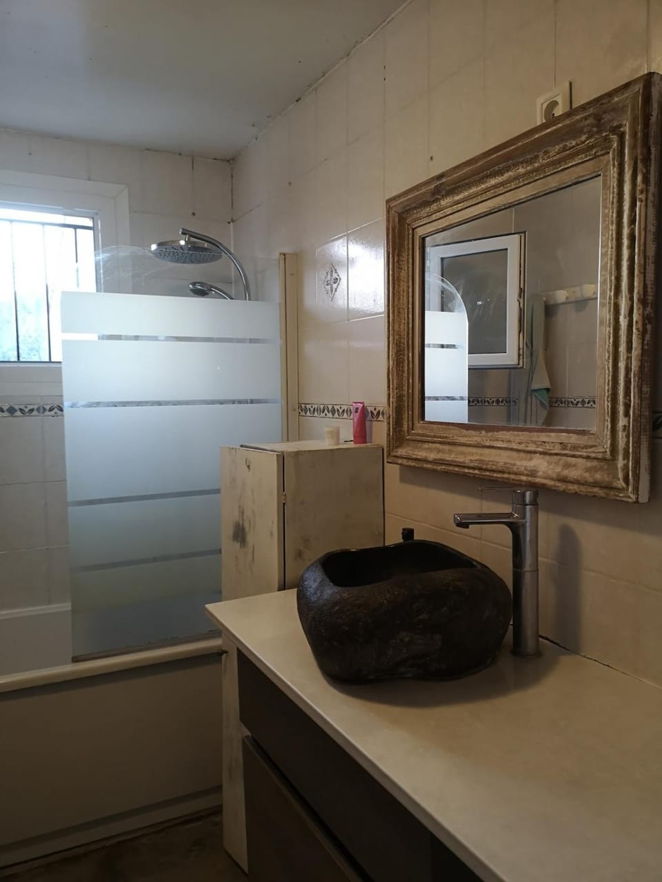 Bathroom, Bath