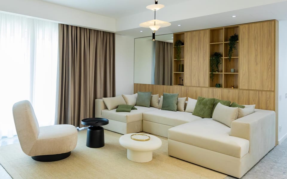 Living room, Seating area
