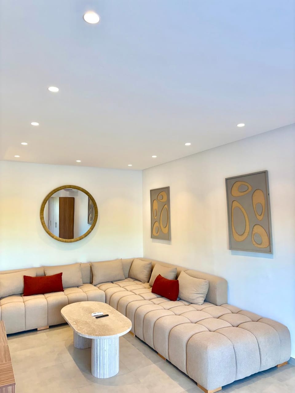 Living room, Seating area