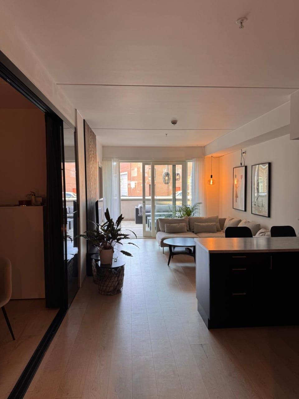 Modern three-room apartment, private terrace and roof terrace Apartment in Trondheim