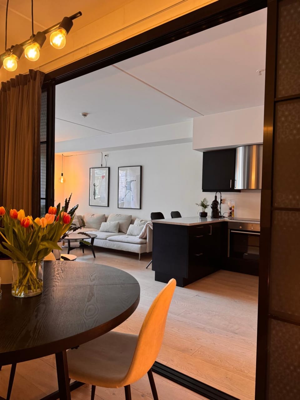 Modern three-room apartment, private terrace and roof terrace Apartment in Trondheim