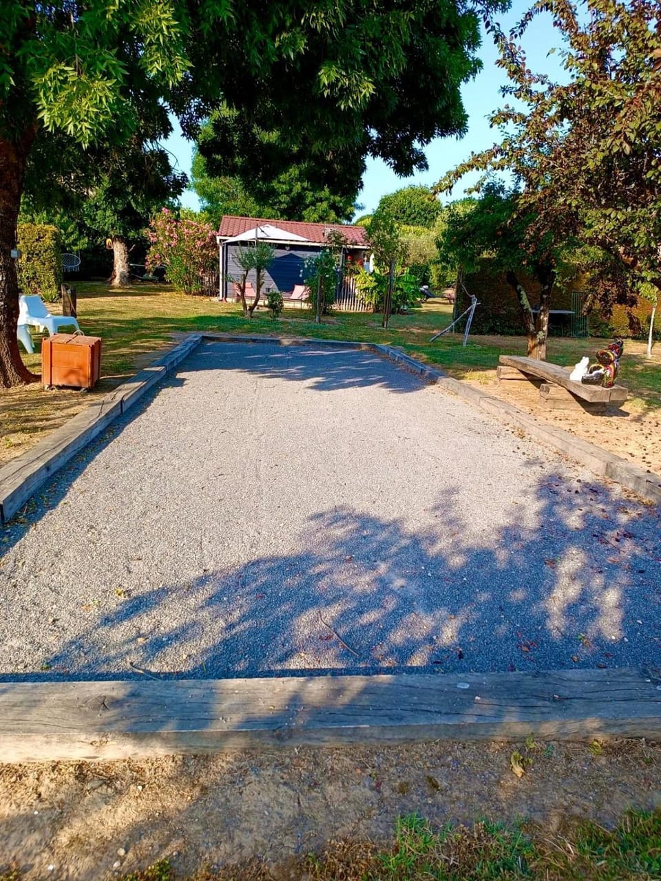 Cabane romantique en pleine nature Bed and Breakfast in Occitanie