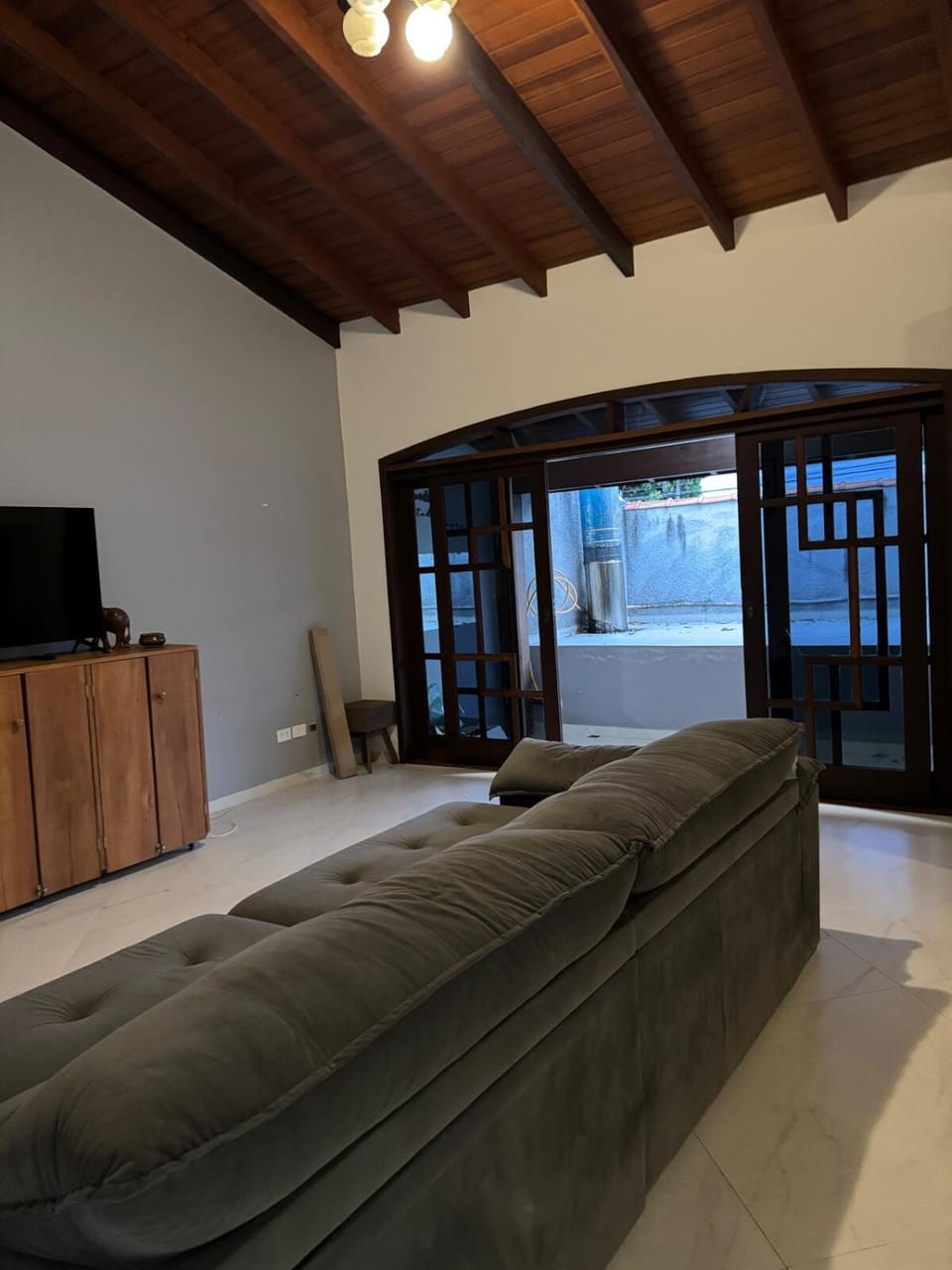 Casa linda e aconchegante no bairro São Francisco House in São Sebastião