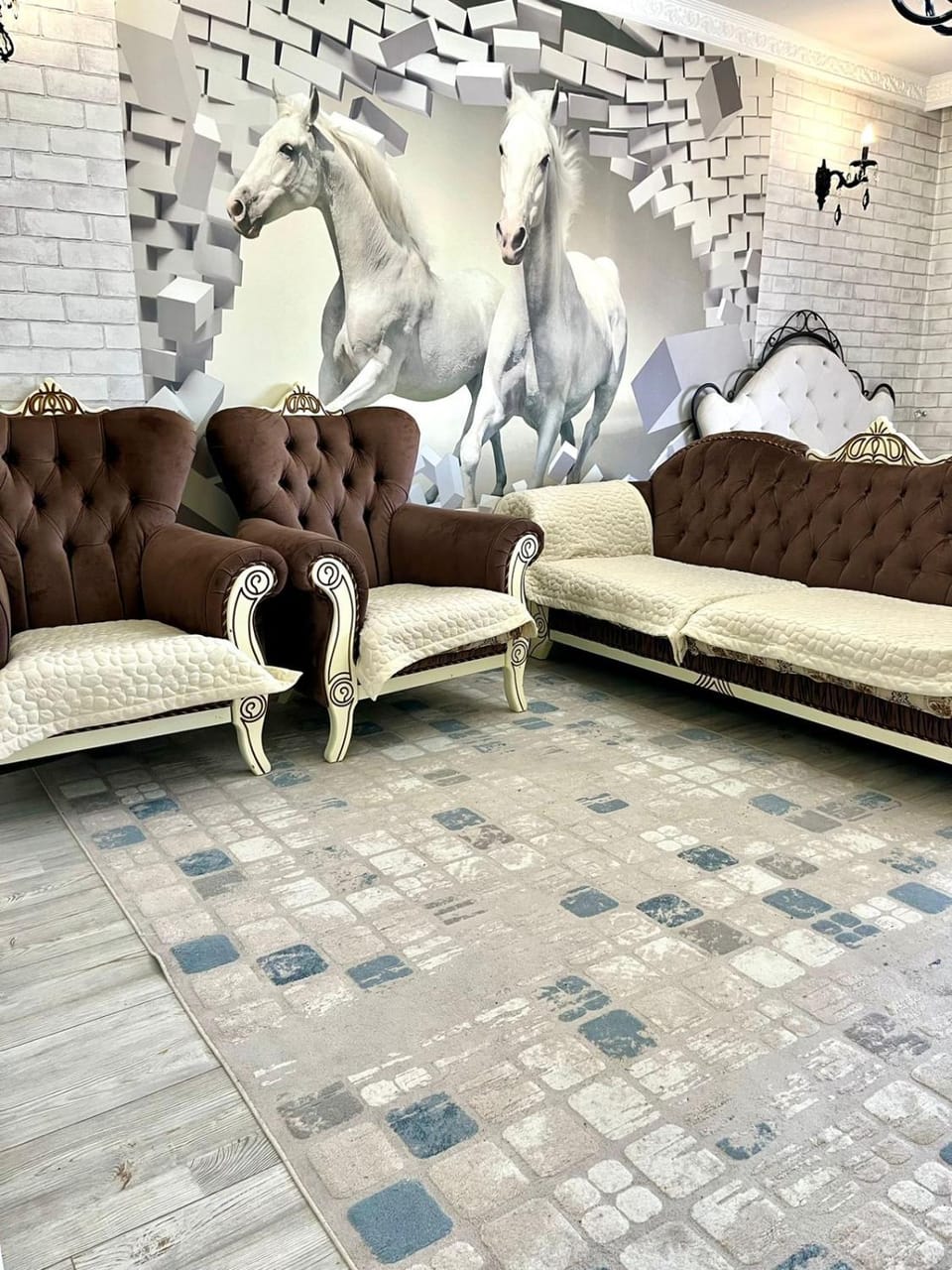 Апартаменты в центре Алматы с 3 спальнями Apartment in Almaty