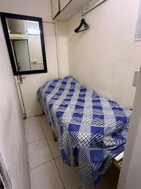 Deebaj Hotel Apartment Partition Rooms Capsule hotel in Dubai