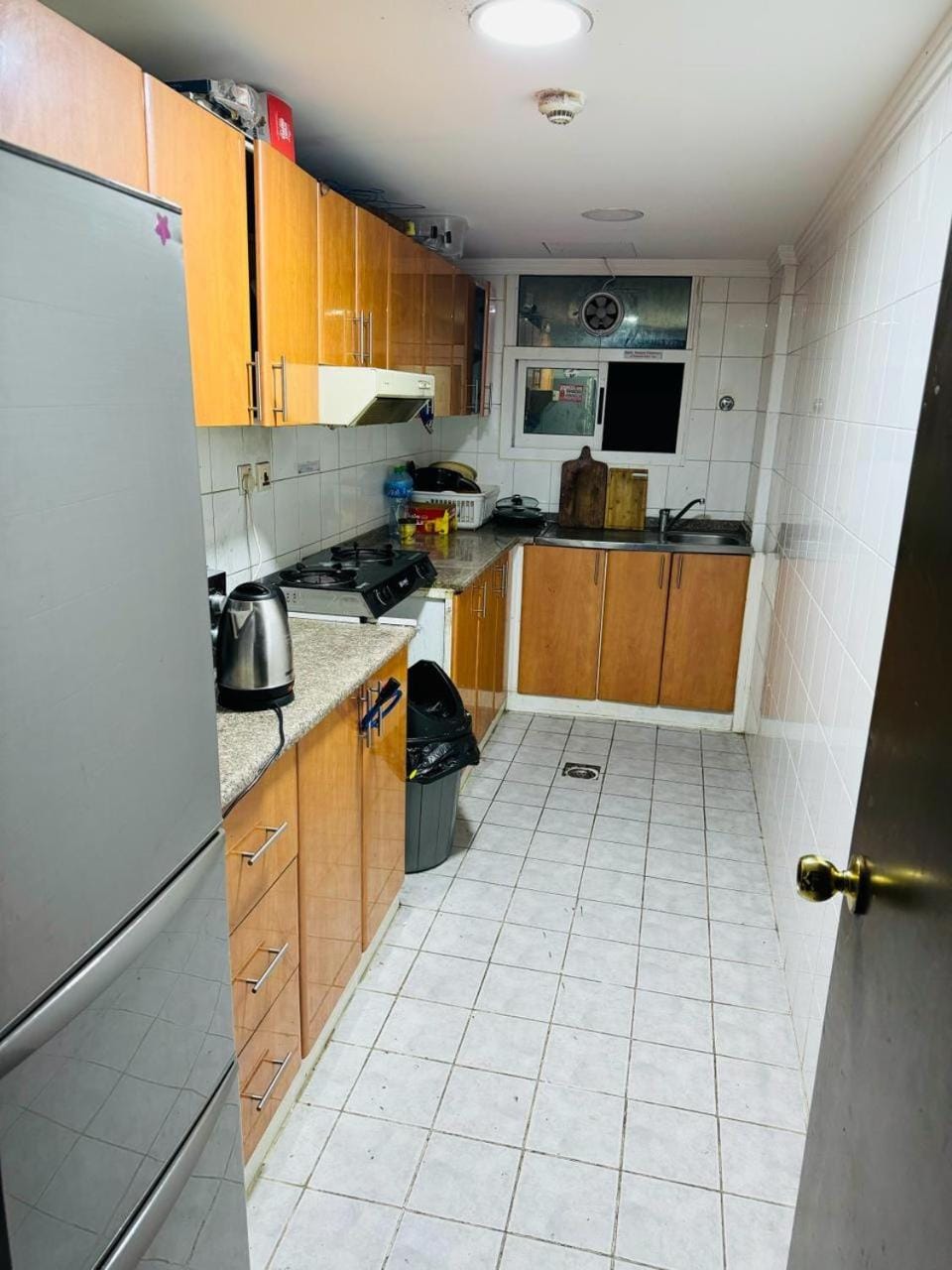 Deebaj Hotel Apartment Partition Rooms Capsule hotel in Dubai