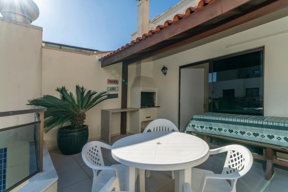 Cobertura com vista para o mar XM9679 Apartment in Porto Belo