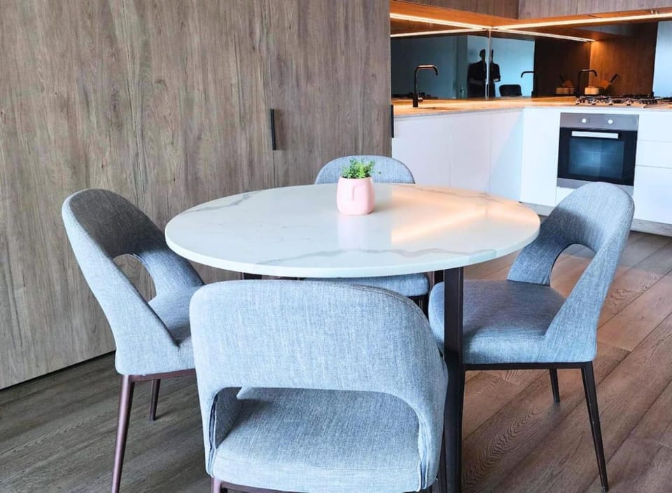 Comfy 1 Bedroom Apartment with WiFi and Parking Apartment in Brisbane