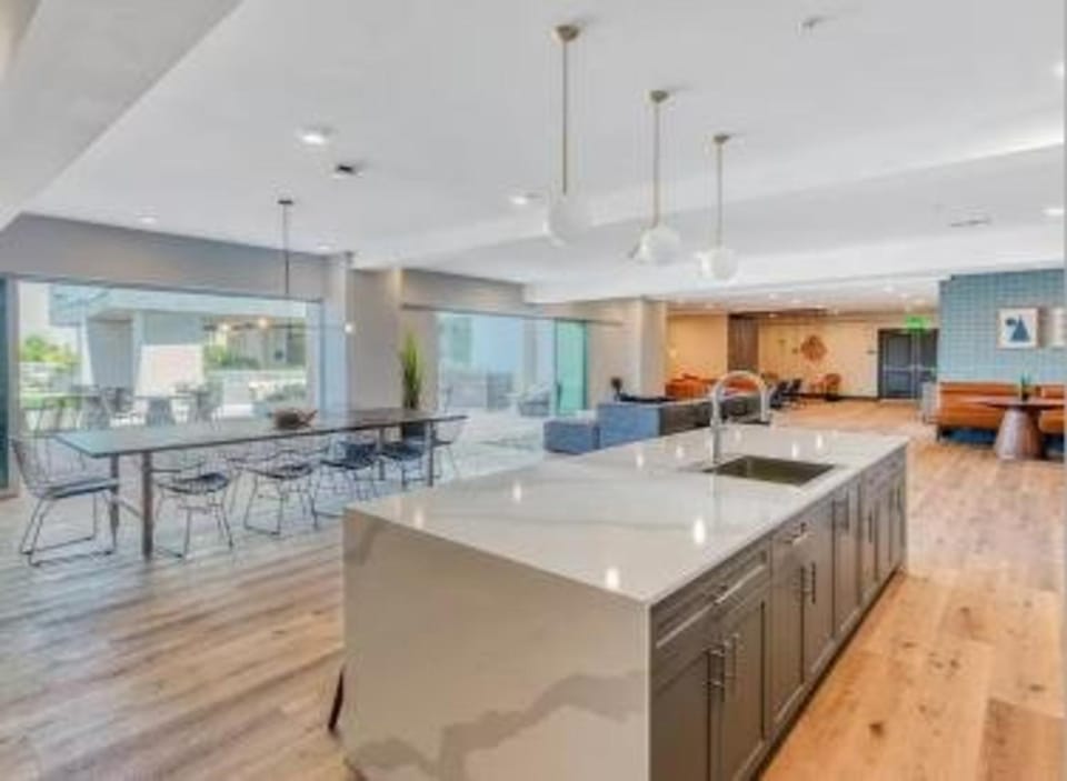 Lux North Park Gem King Beds Workspaces Parking Apartment in San Diego