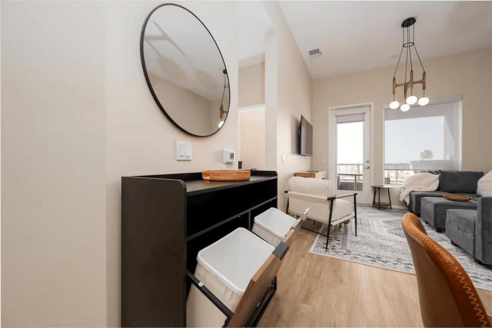 North Park Penthouse King Beds Workspaces Parking Apartment in San Diego