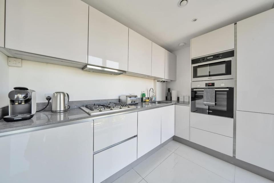 Coffee/tea facilities, Kitchen or kitchenette, dishwasher, pet friendly, stove, toaster