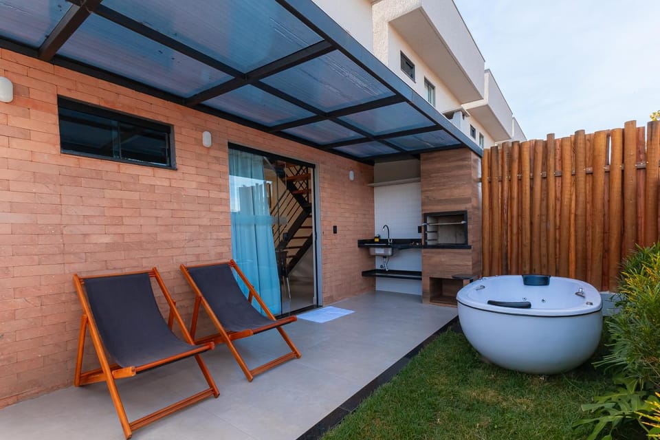 Patio, BBQ facilities, View (from property/room), Balcony/Terrace, sunbed
