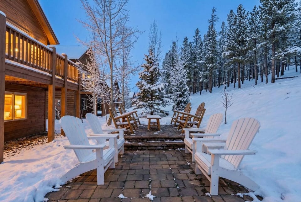 Spacious Ski Townhome with Game Room Fun House in Breckenridge
