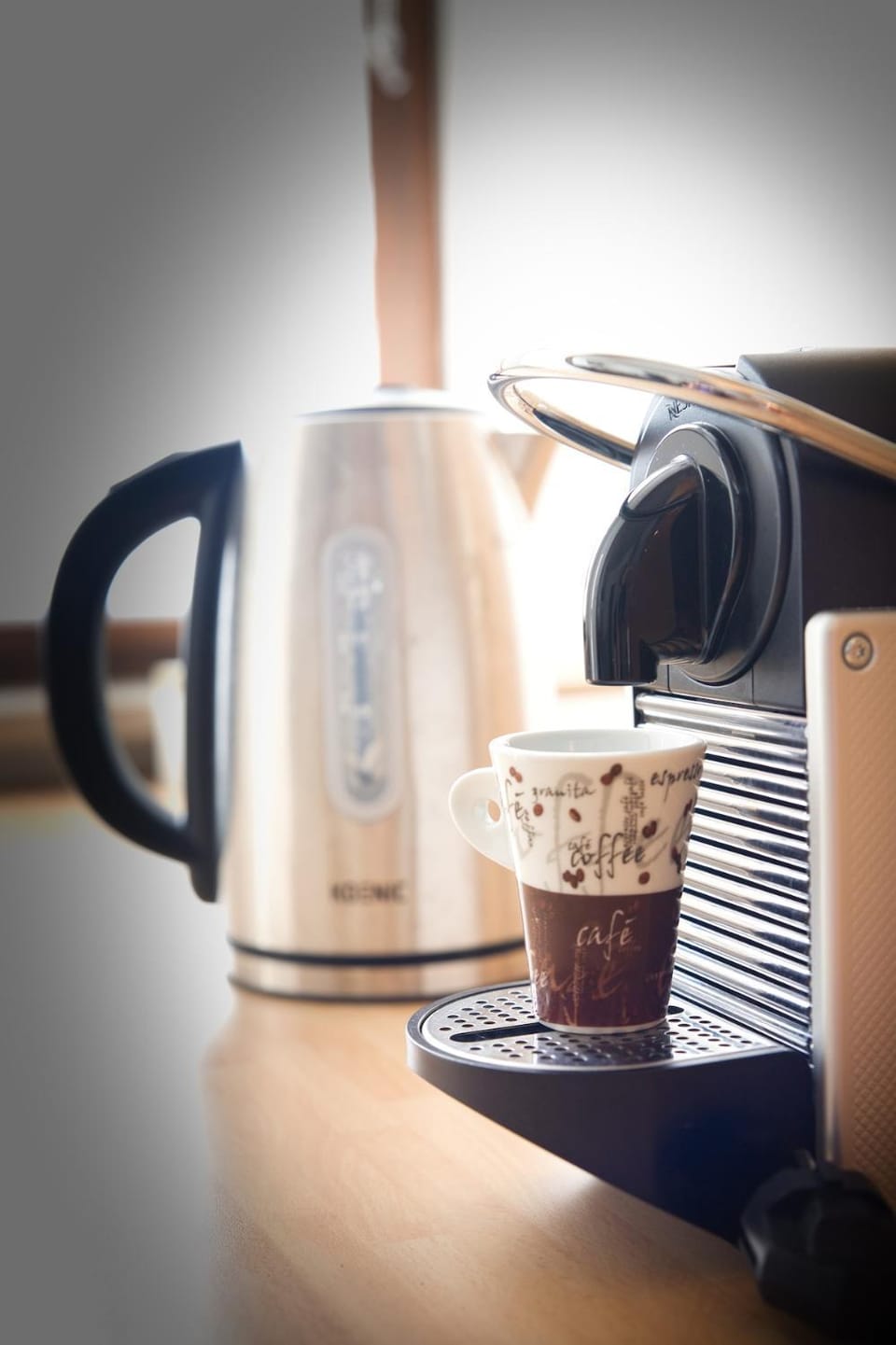 Coffee/tea facilities, Kitchen or kitchenette