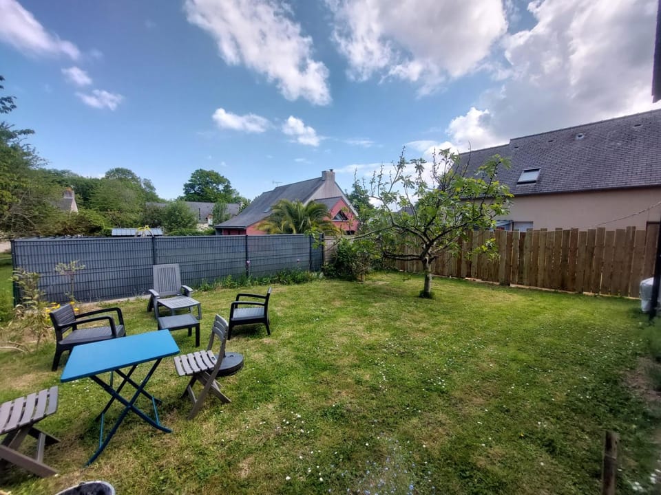 Garden, Garden view, sunbed