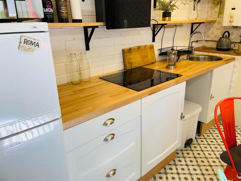 Kitchen or kitchenette, stove