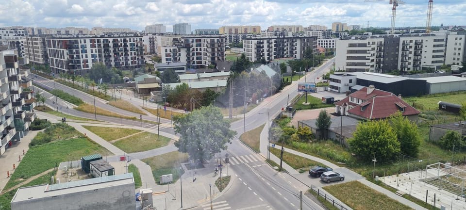 Neighbourhood, City view, Street view, Location
