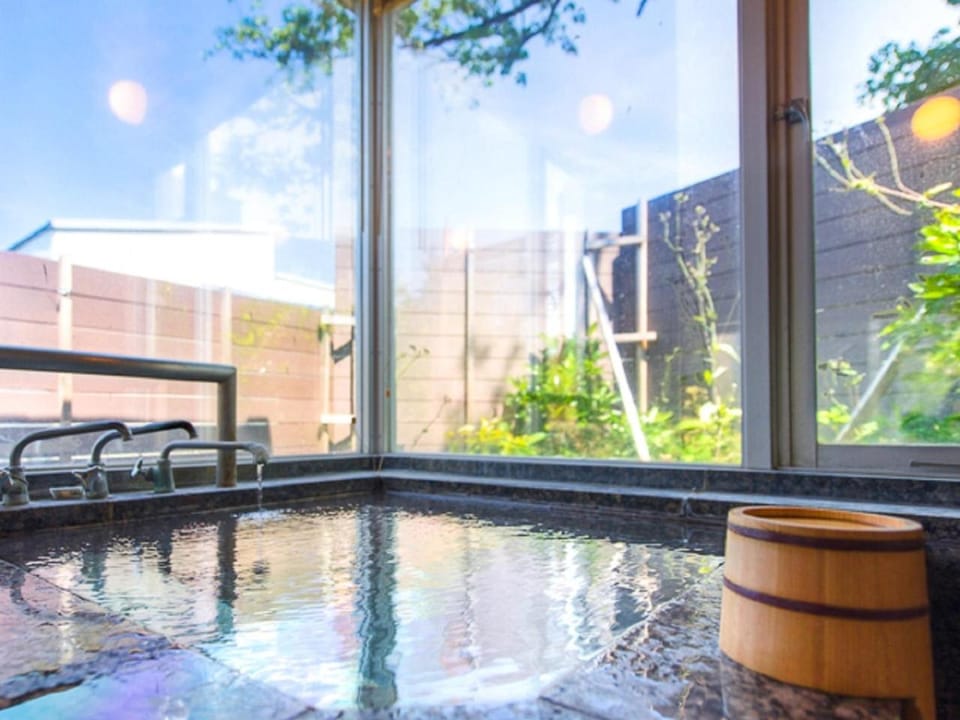 Hot Spring Bath, Public Bath