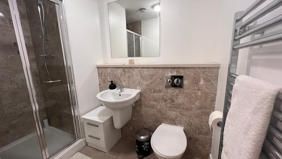 Bridgewater Luxe Apartment in Salford