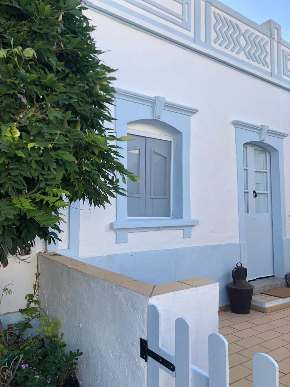 Property building, Day
