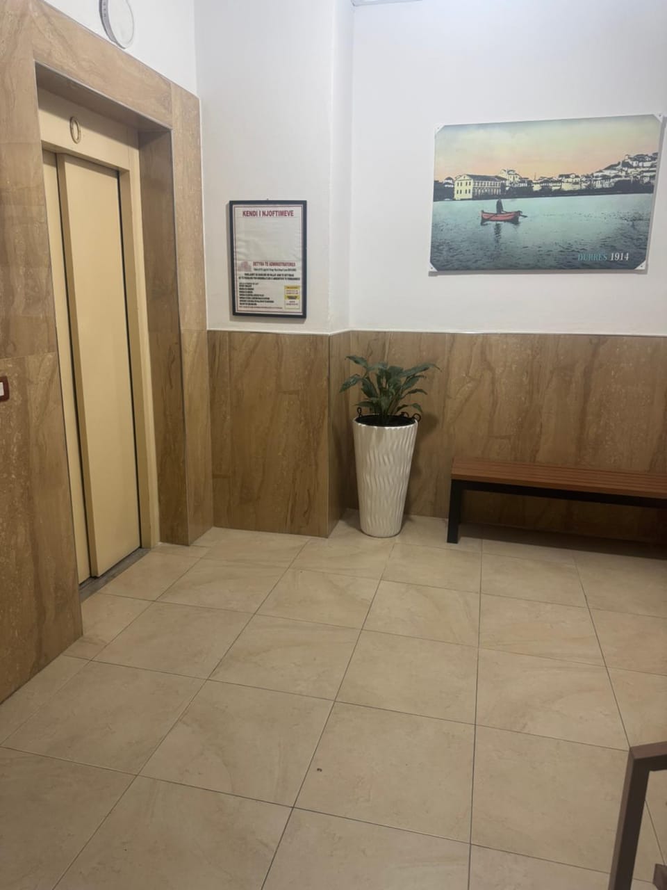 Hens apartment Apartment in Tirana County, Albania