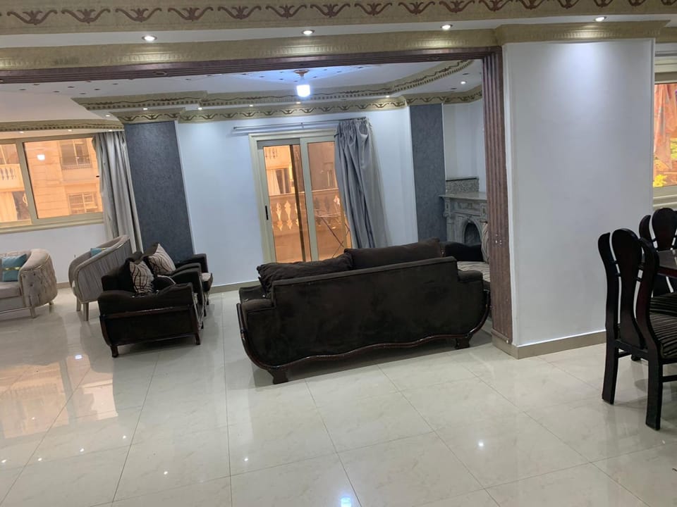 مدينه نصر عند مستشفى حسبو Apartment in Cairo Governorate