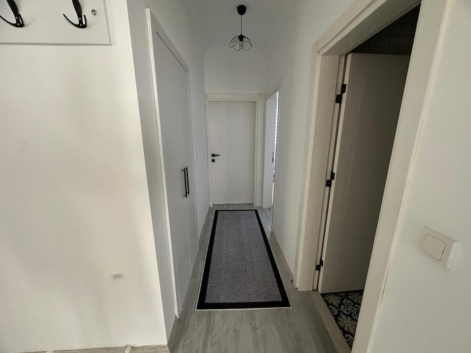 Central apartment suitable for large families, 20 minutes to the beach Apartment in Antalya