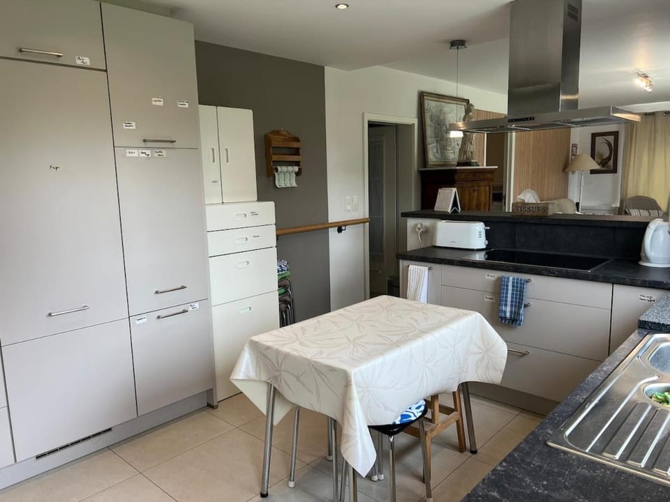 Céline Apartment Apartment in Flanders